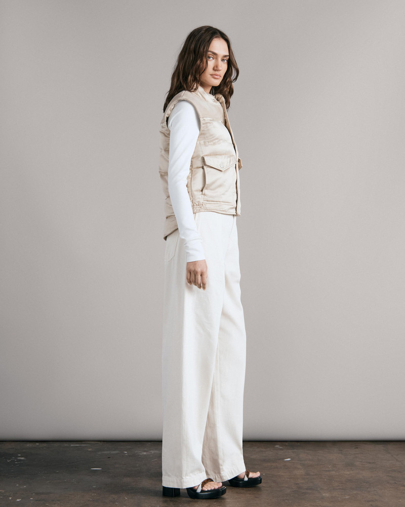 Erica Satin Puffer Vest
Relaxed Fit Vest 4