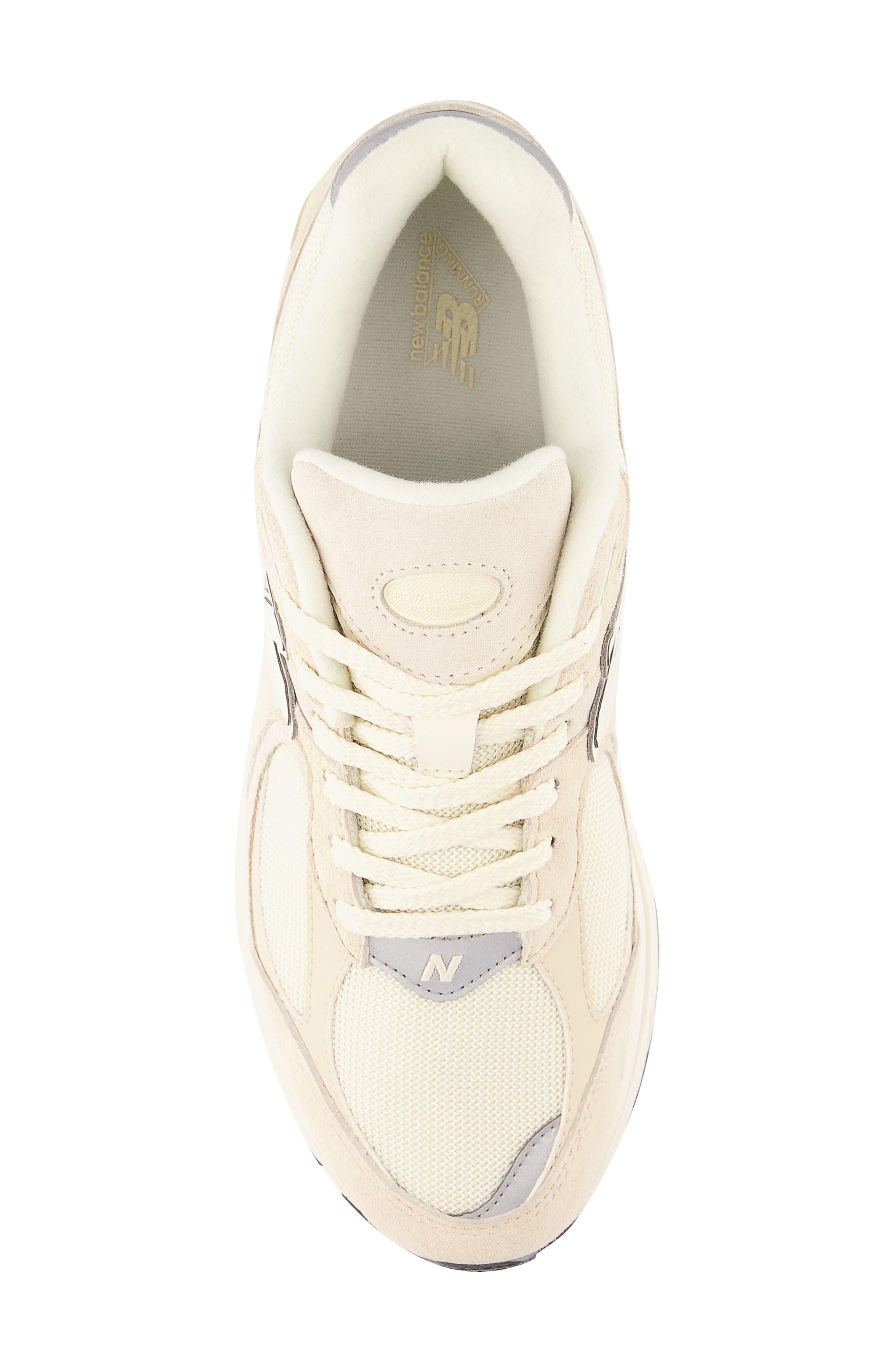 2002R Sneaker - 3