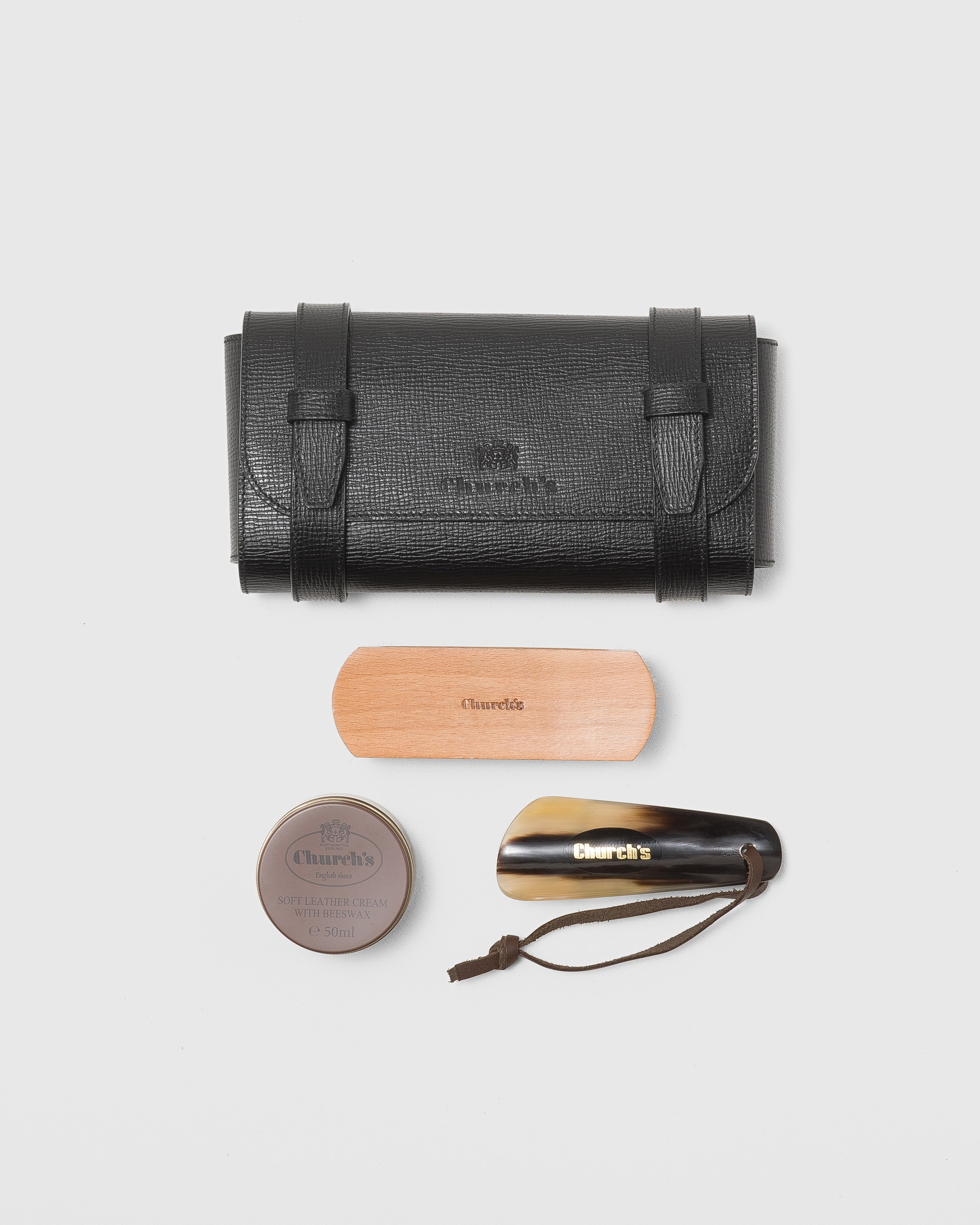 Essential shoe care cleaning kit in St James leather - 1