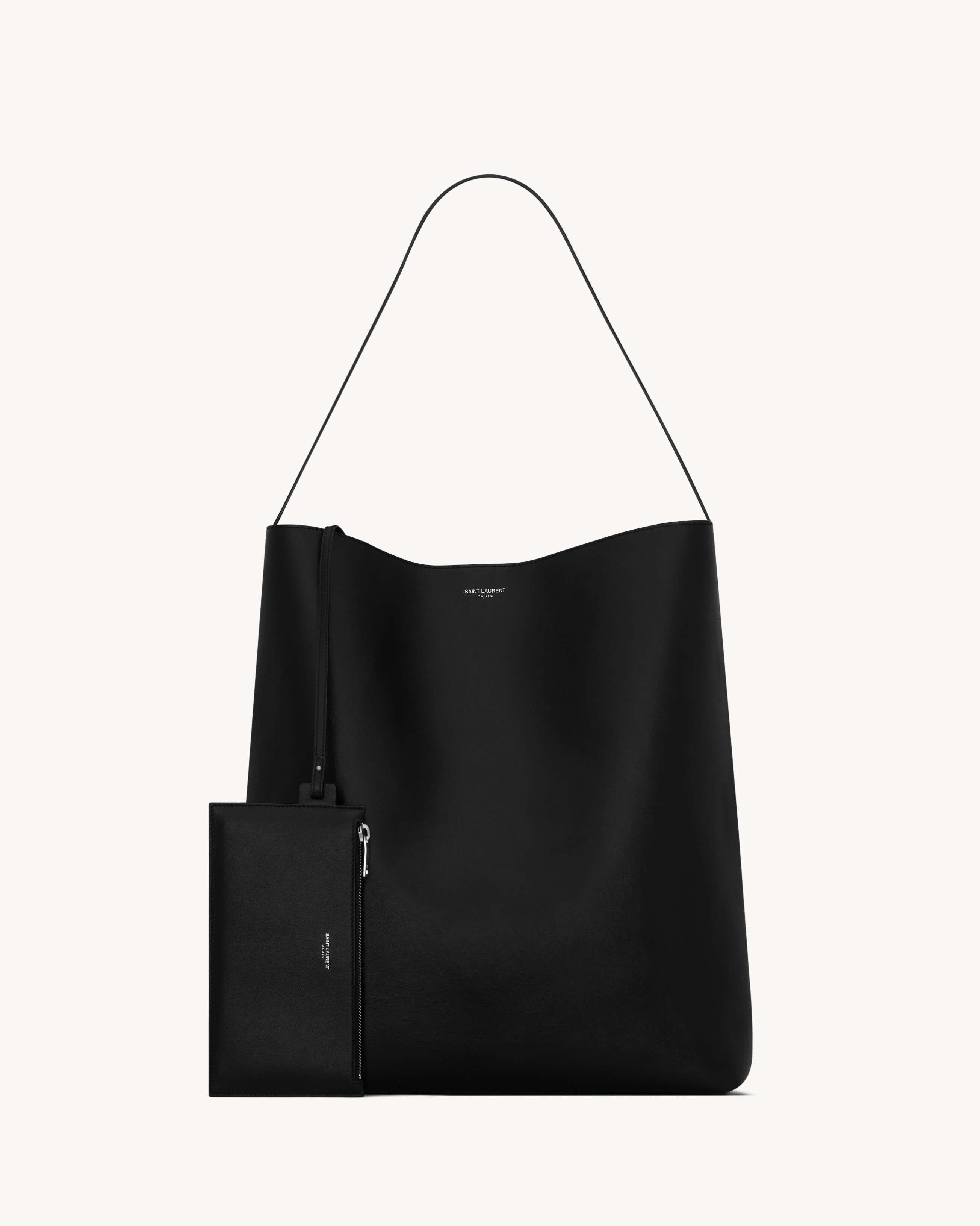 BOLD HOBO BAG IN SMOOTH LEATHER - 3