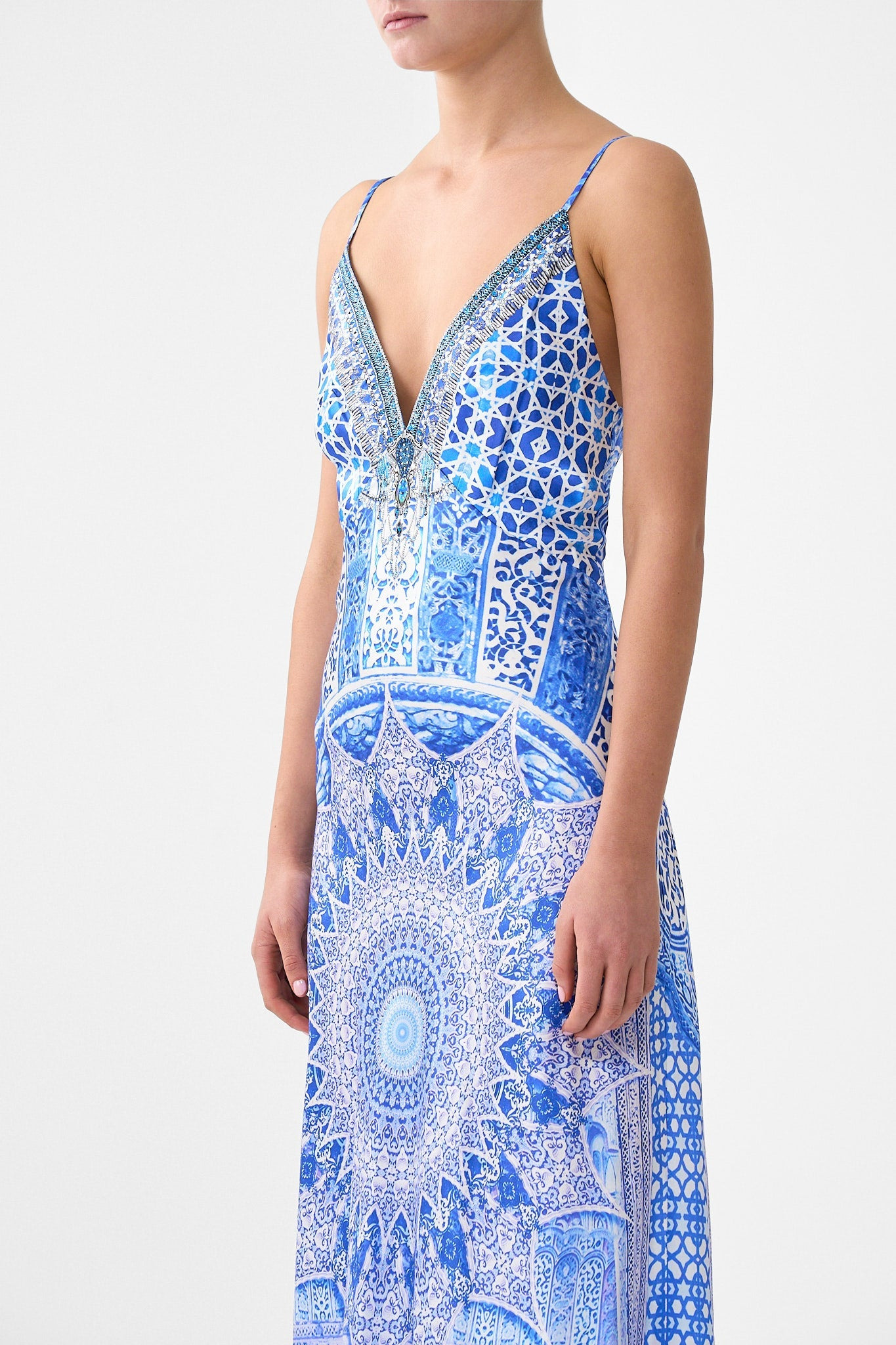 V-NECK LONG BIAS SLIP DRESS WITH TRAIN - 5