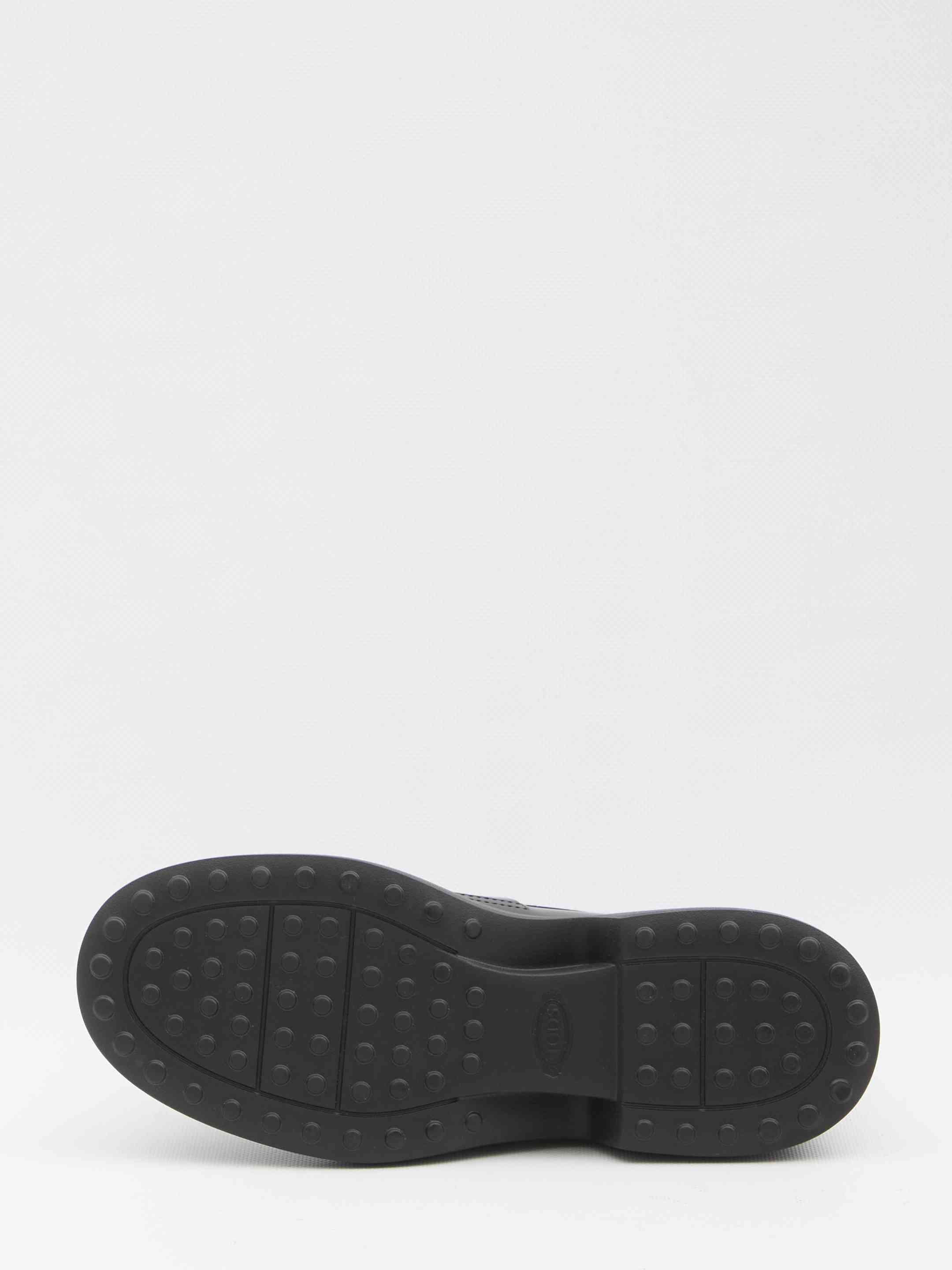 Tod's Women Leather Loafer - 4