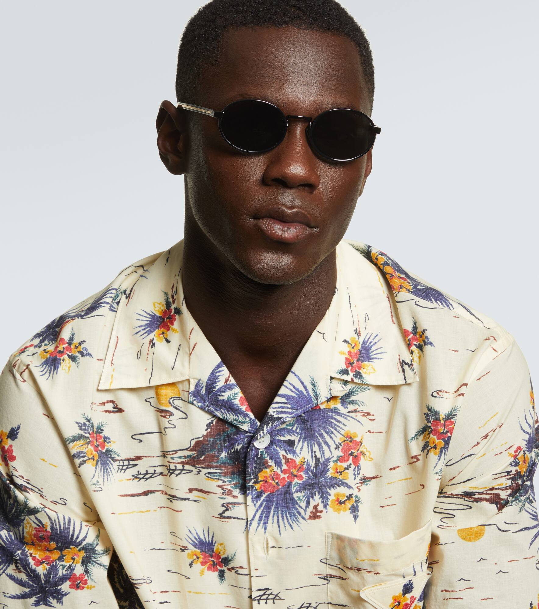 Oval sunglasses - 2