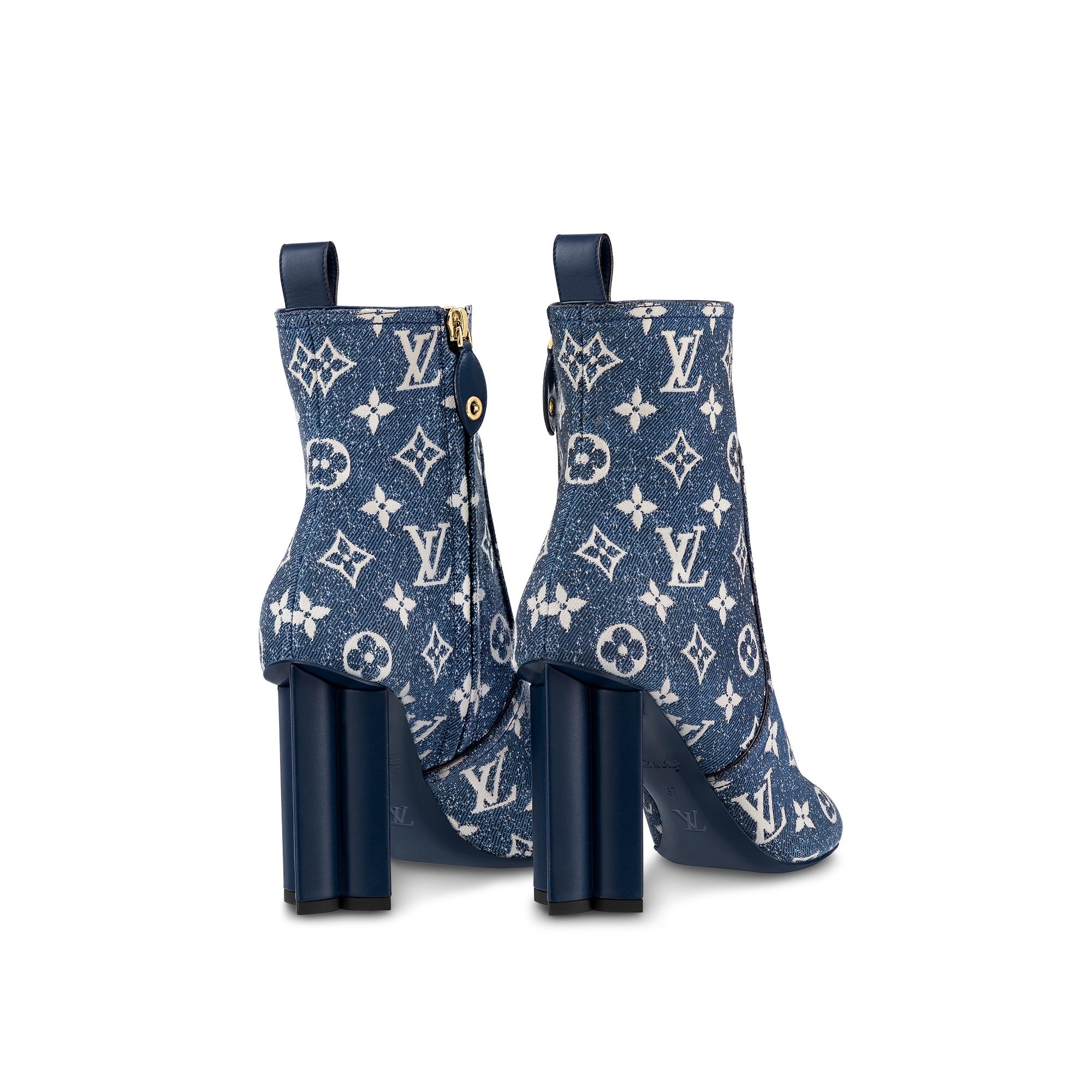 Silhouette Ankle Boot - 5