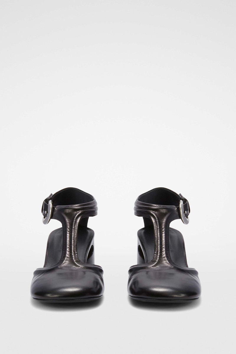 Mary Jane Pumps 3