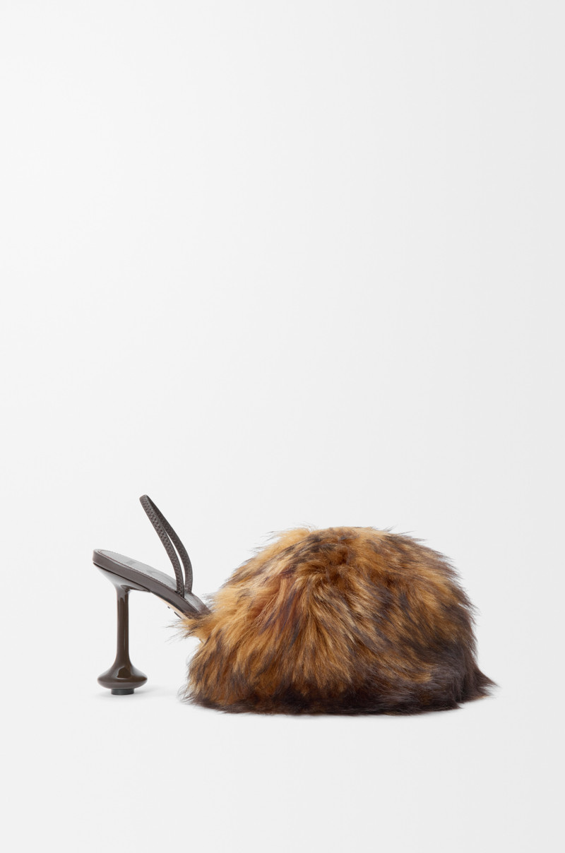 Toy slingback pump in shearling 1