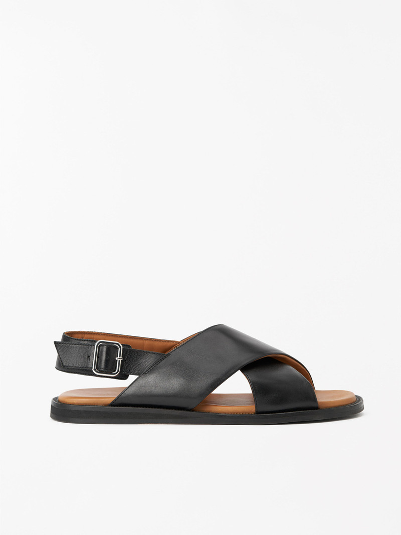 Perme Twin-Strapped Sandals 1