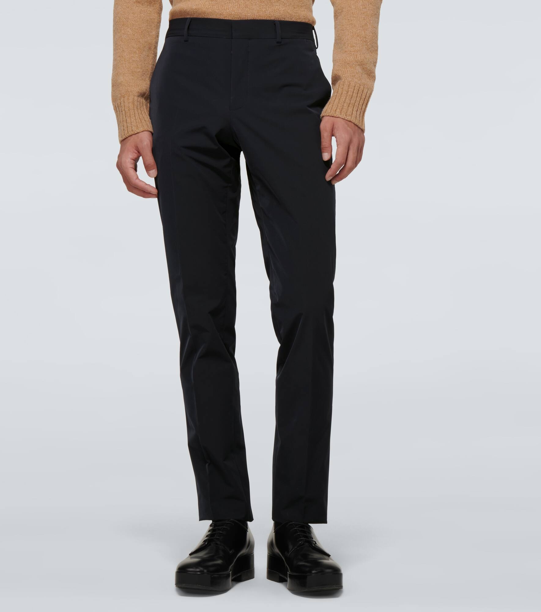 Technical suit - 5