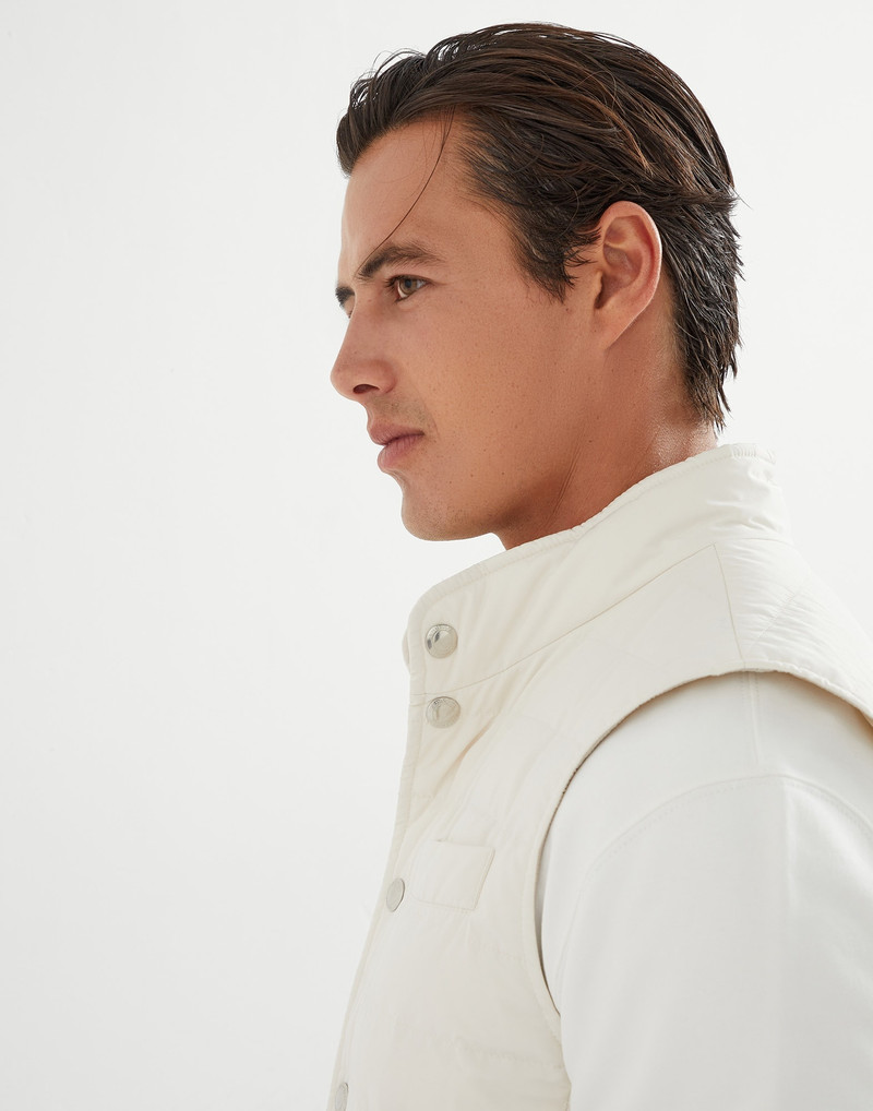 Water-resistant microfiber lightweight down vest 3