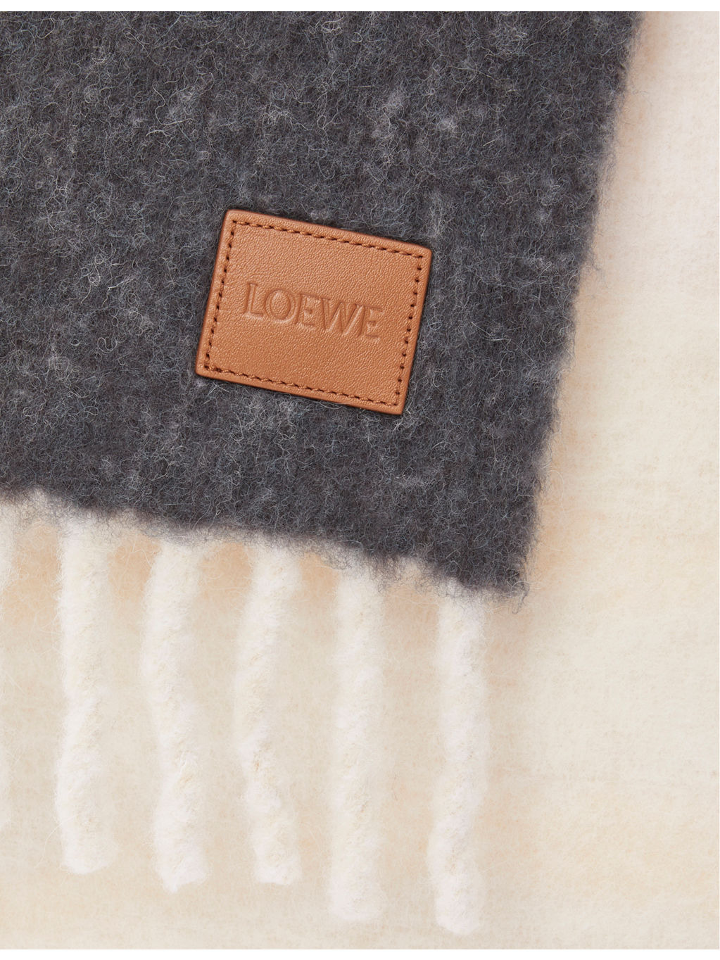 Jacquard-pattern alpaca and wool-blend scarf - 2