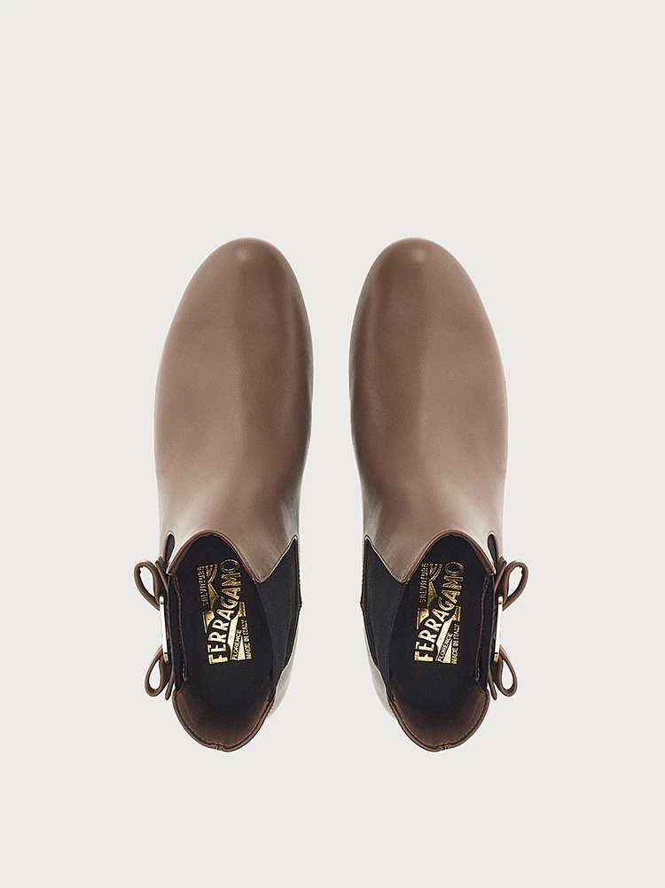 CHELSEA BOOT WITH VARA BOW - 4