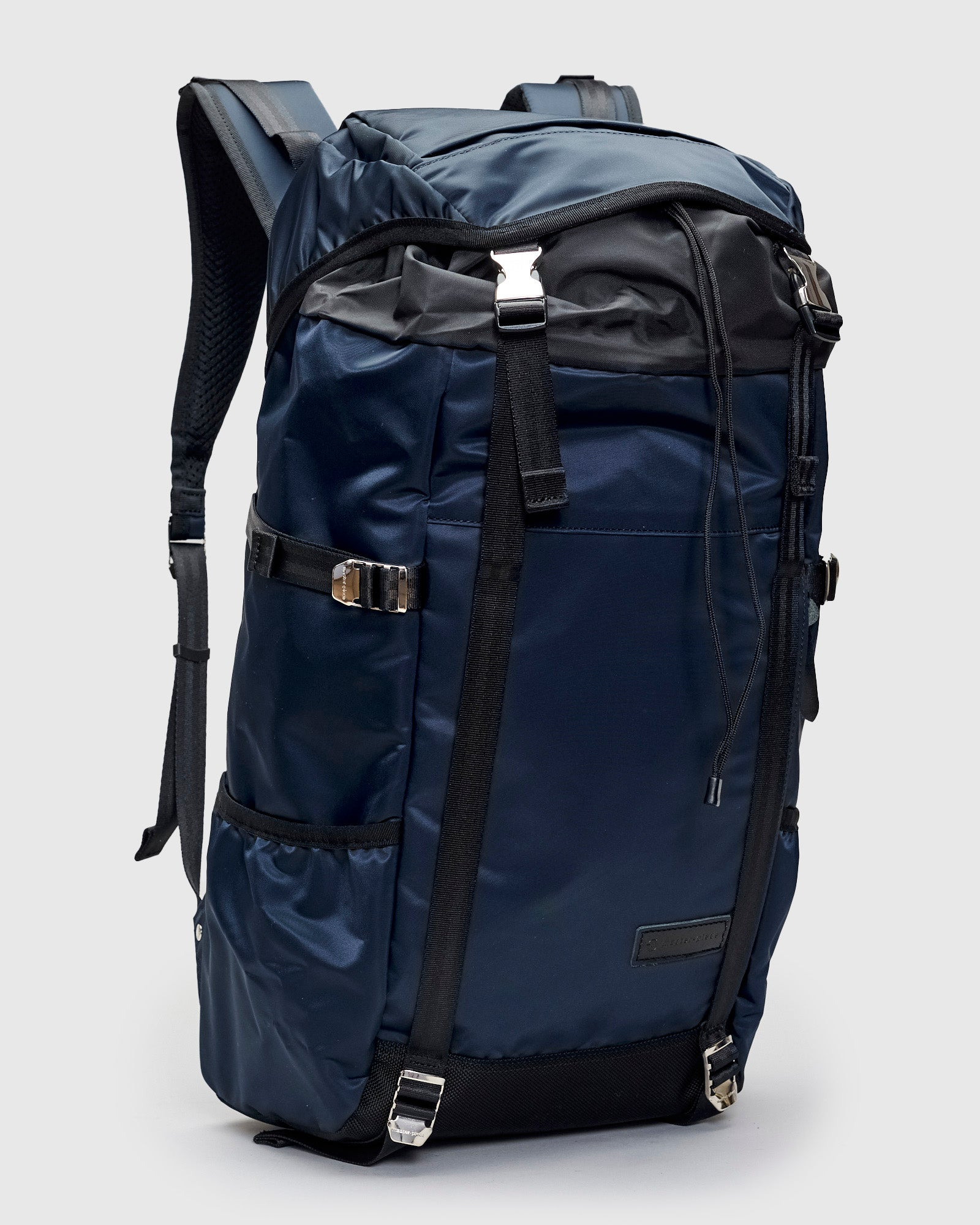Lightning V2 Backpack in Navy - 5