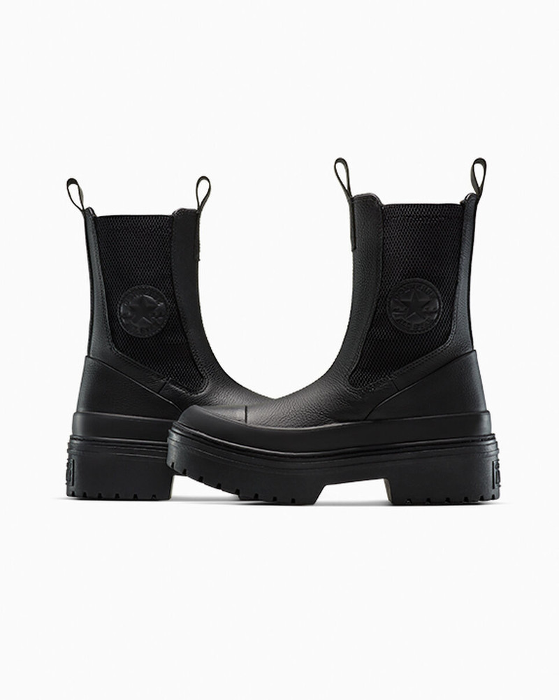 Chuck Taylor All Star Lugged Heel Chelsea Boot 6