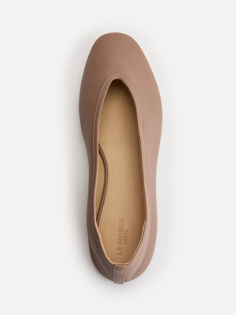LE MONDE BÉRYL Luna Slipper / Fango Leather outlook