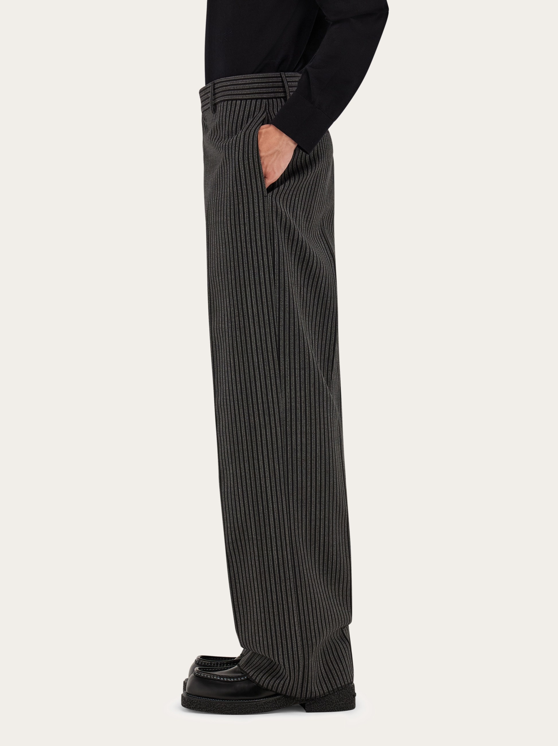 Flat front trouser - 3