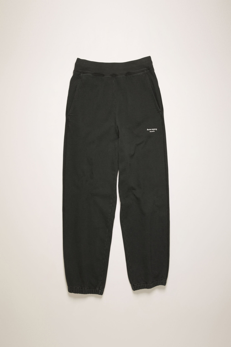 Reversed-logo sweatpants black 4