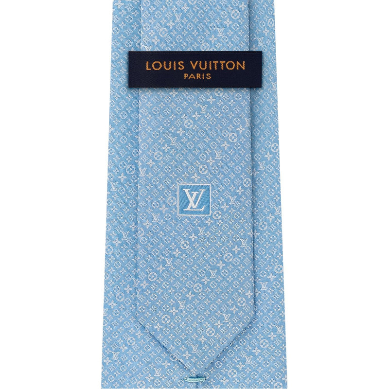 Louis Vuitton Monogram Discrete Tie outlook