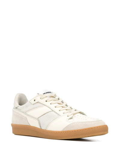 AMI Paris classic low top sneakers outlook