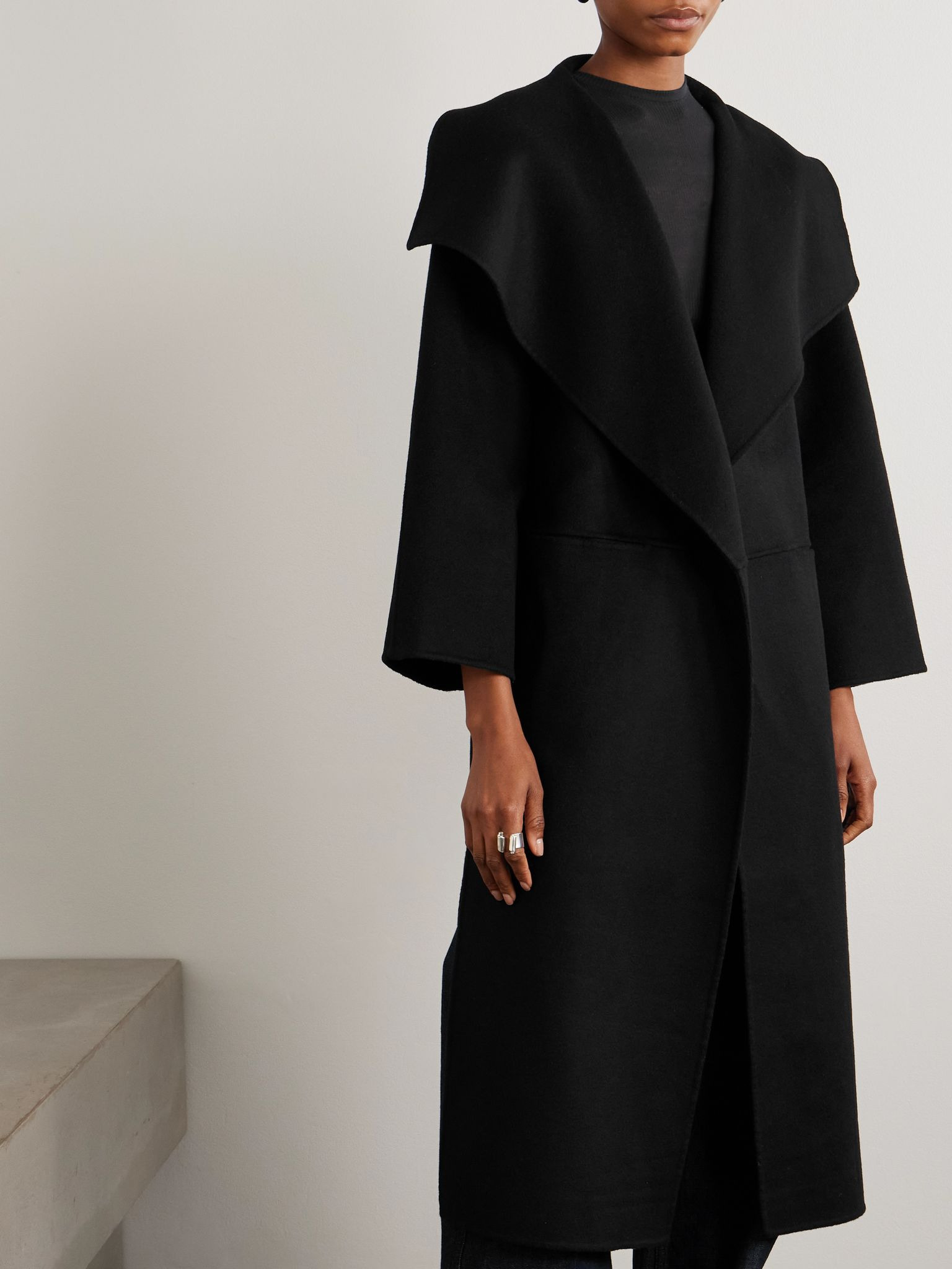 Signature wool and cashmere-blend coat Black - 3