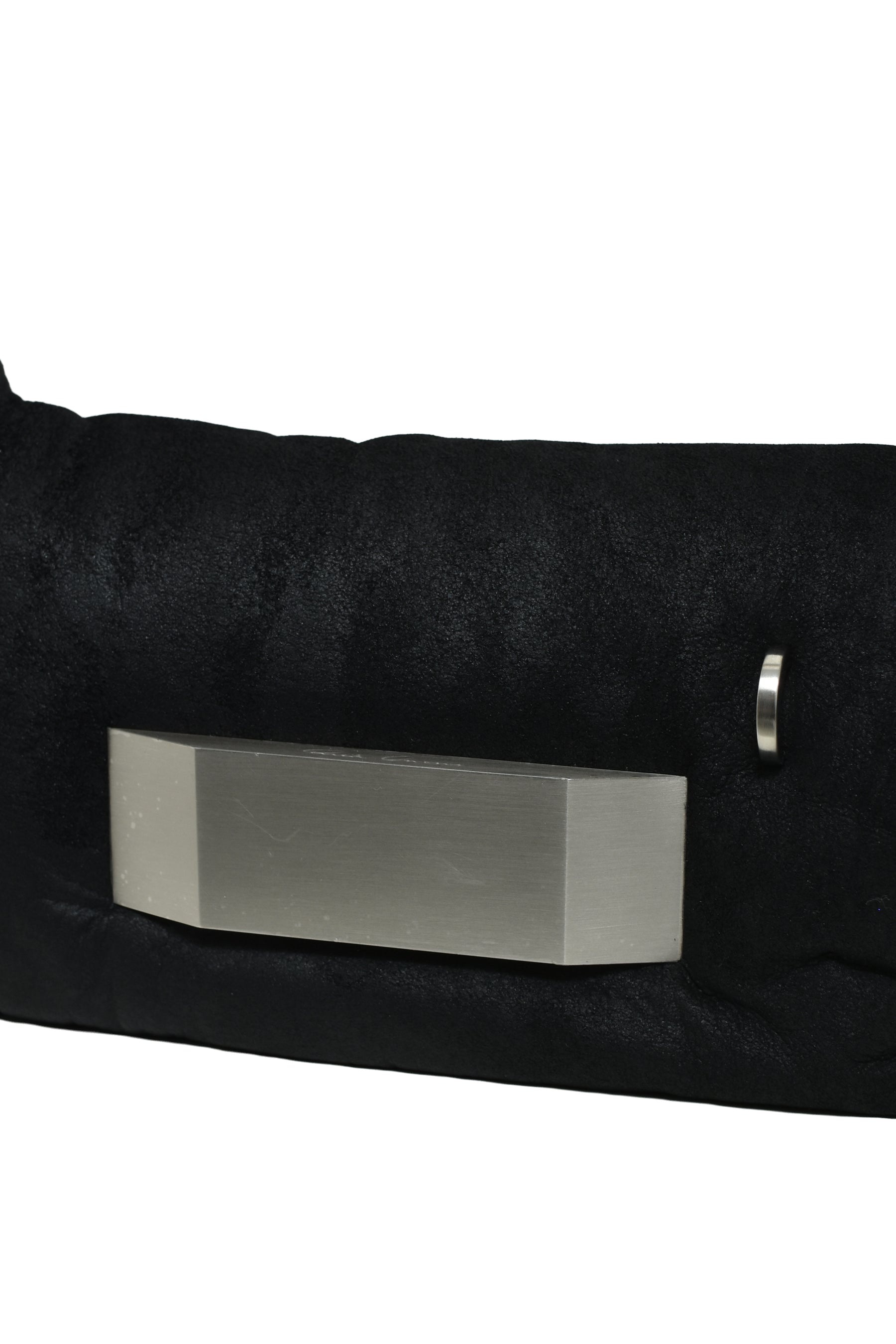 PILLOW GRIFFIN / BLK - 9