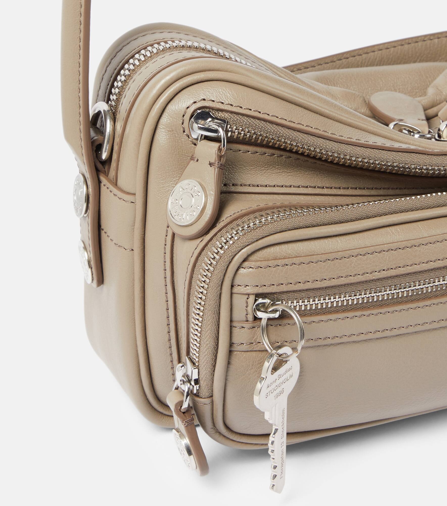 Camero Small leather shoulder bag - 6