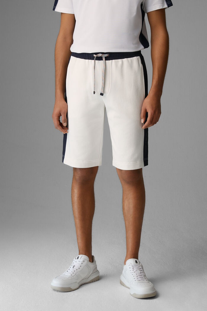 Lyas Sweat shorts in Off-white/Navy blue - 2