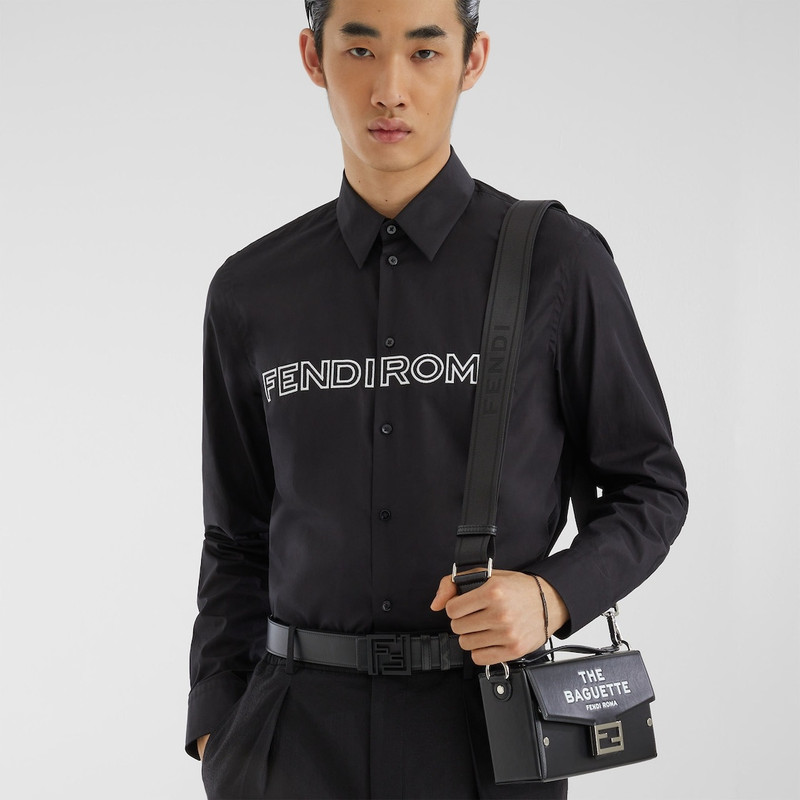 FENDI Soft Trunk Baguette outlook