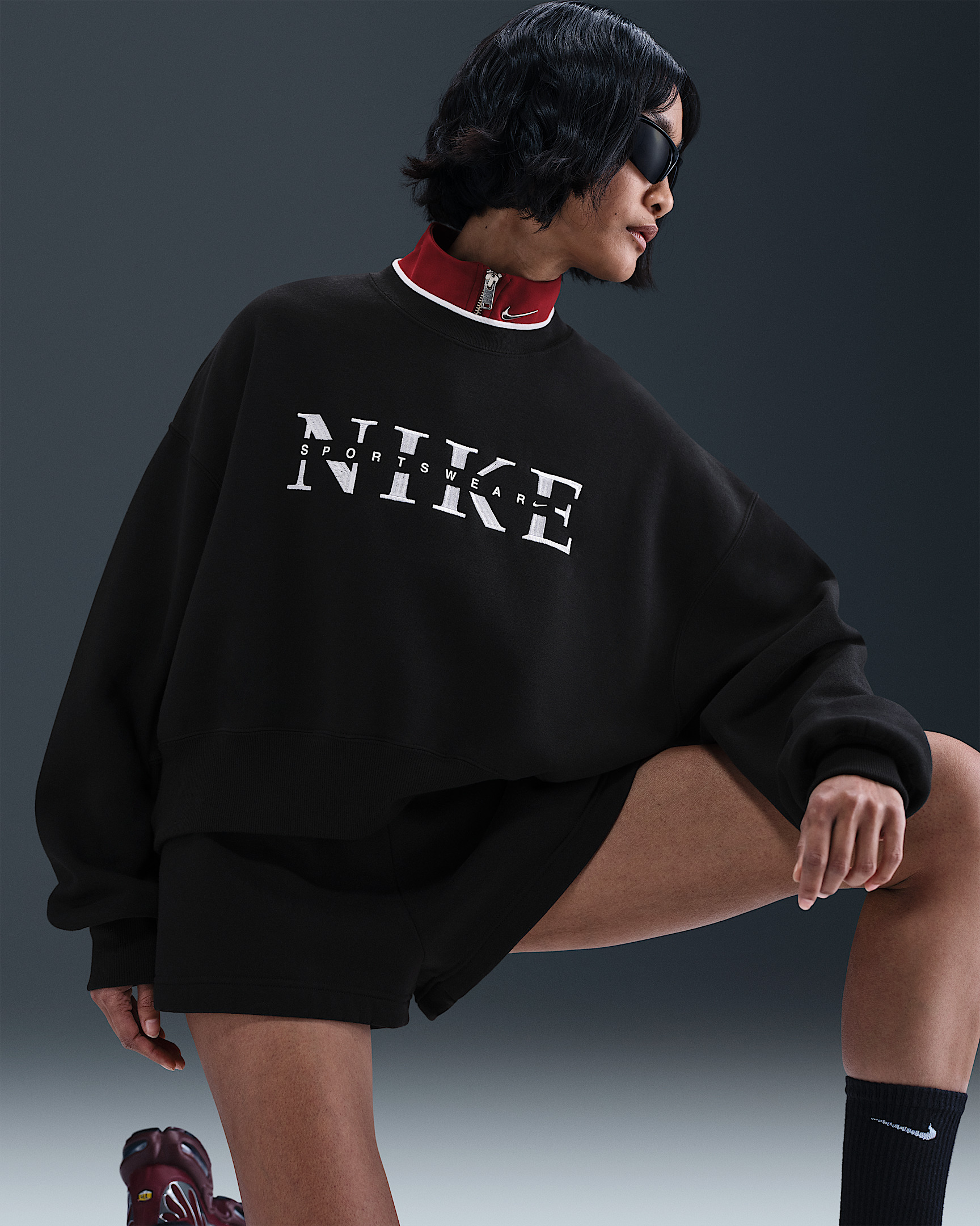Nike Sportswear Phoenix Fleece Women's Oversized Crew-Neck Sweatshirt - 3