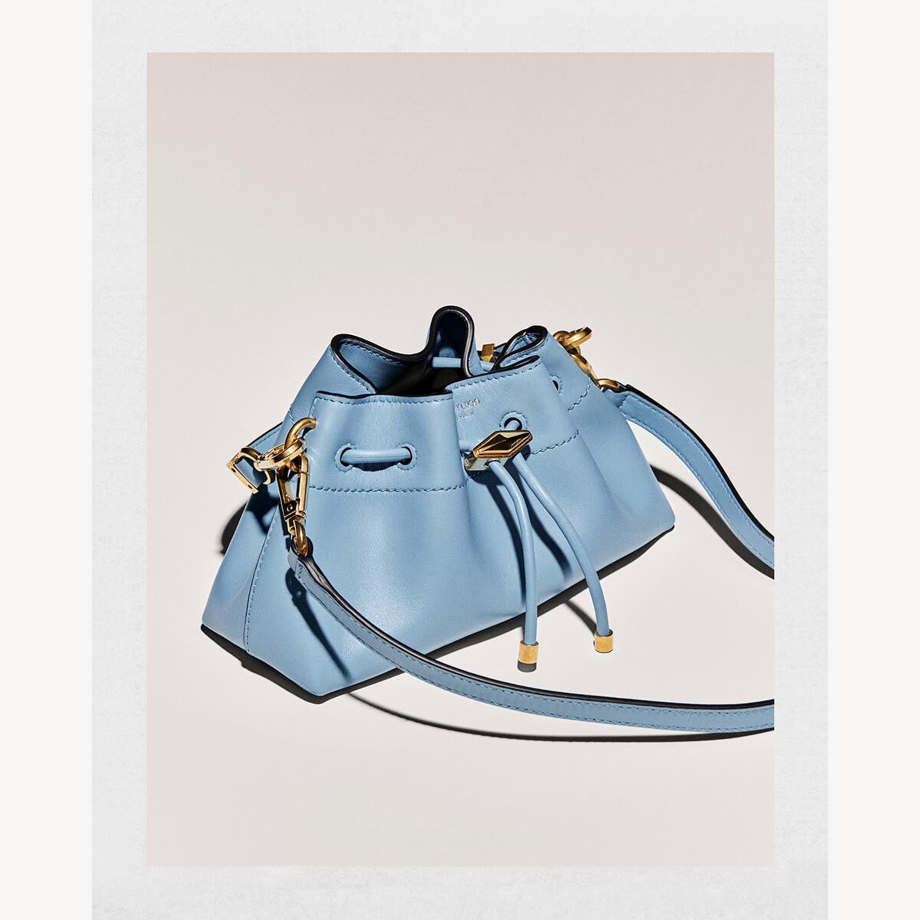 Cinch S
Dusty Blue Leather Bag - 7
