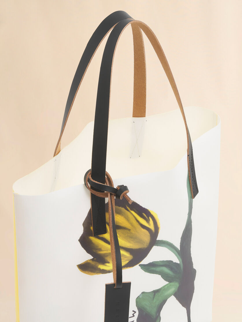 WHITE AND YELLOW FABRIC TRIBECA TOTE WITH TULIP PRINT - 4