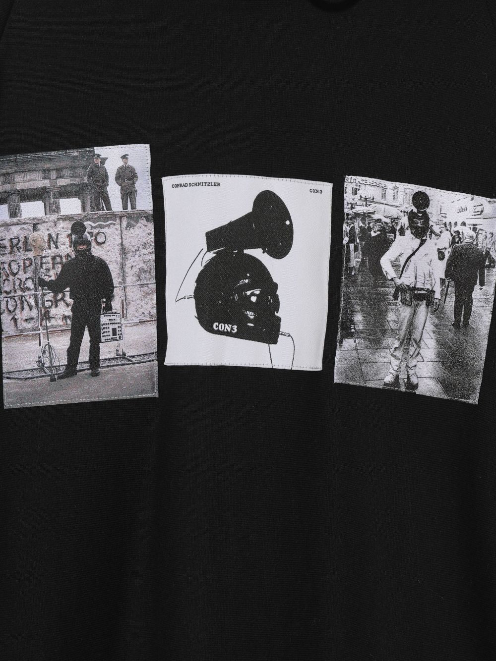 graphic-print hoodie - 3