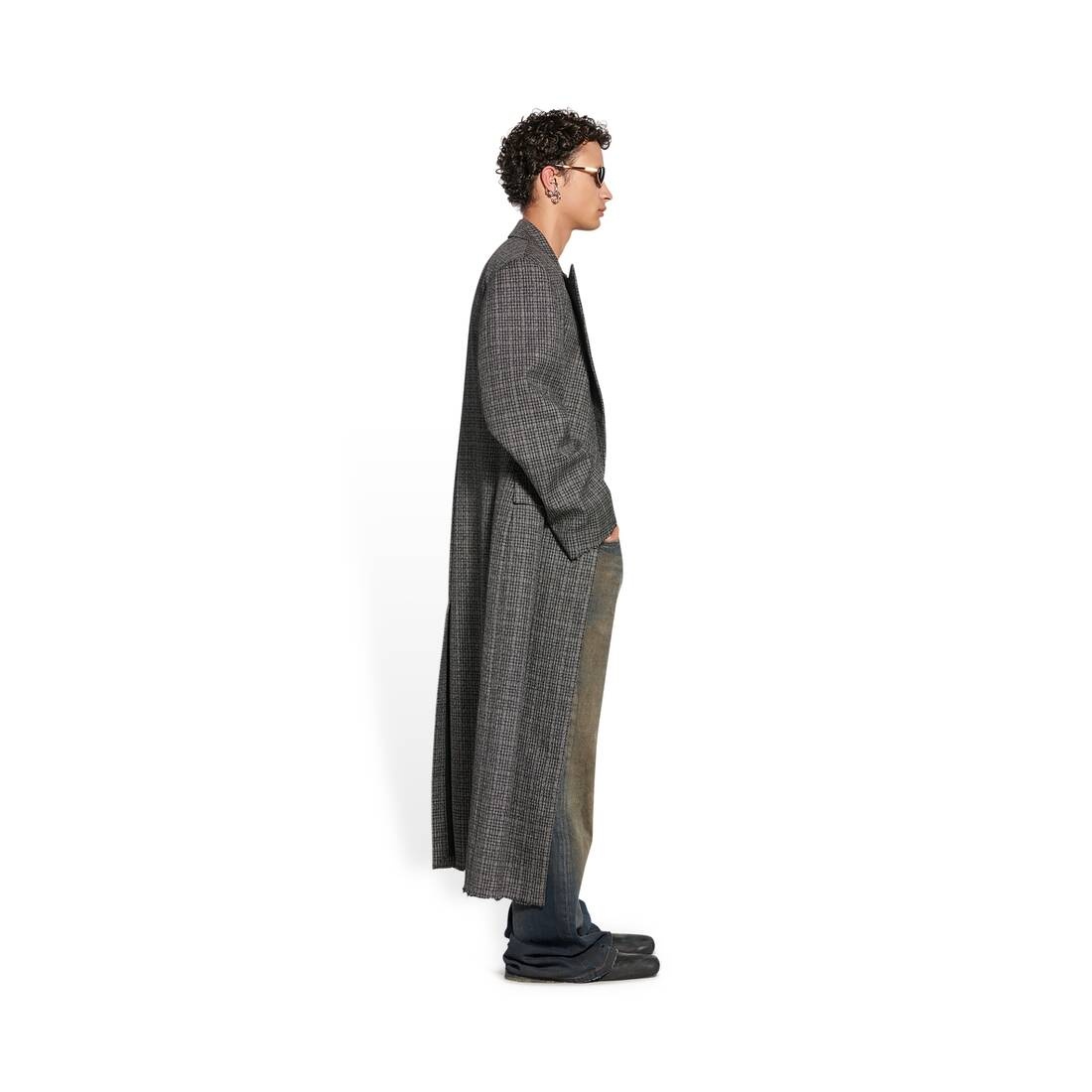 Raw Cut Coat in Black - 3
