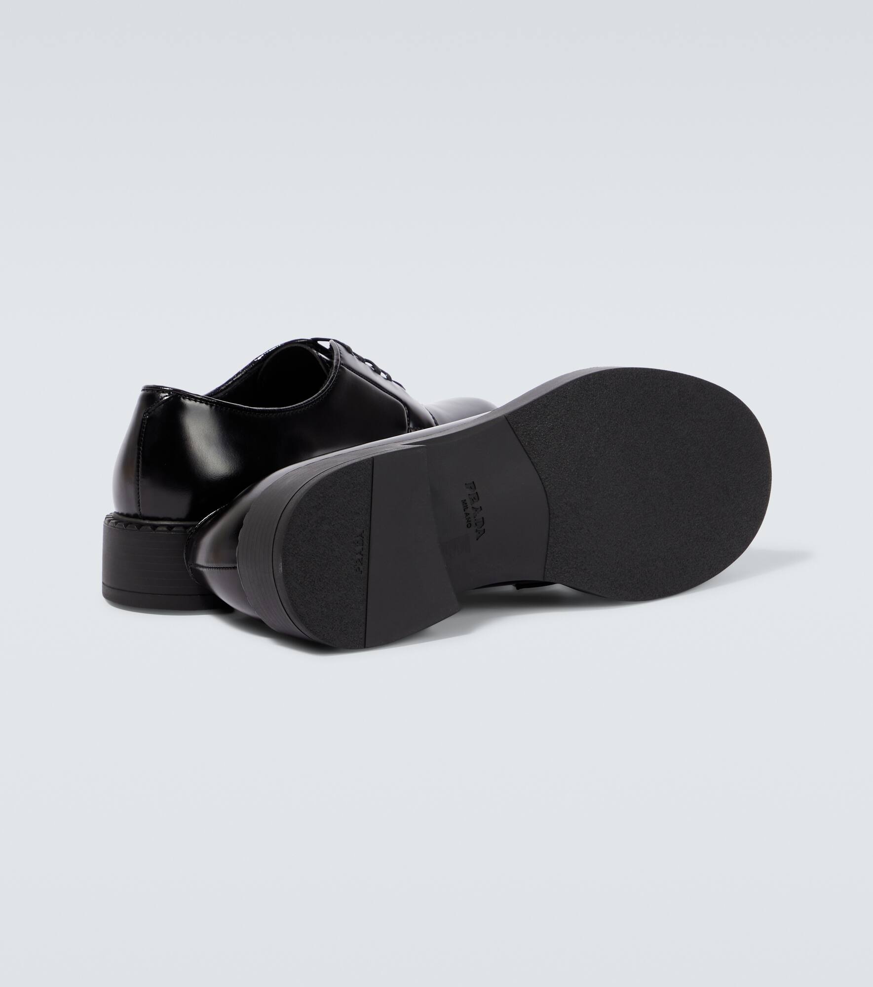 Brushed leather Derby shoes - 7
