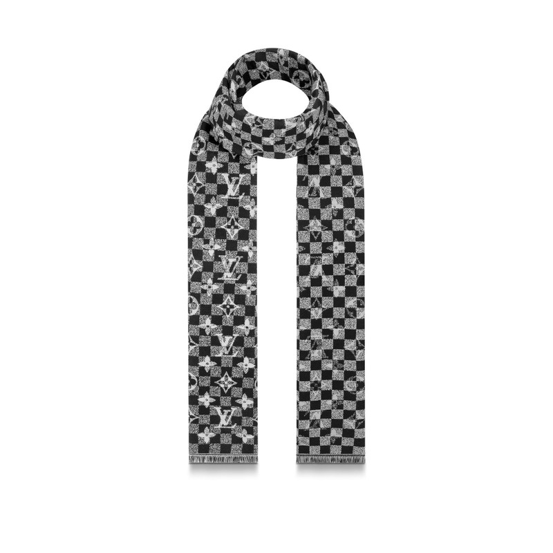 Damier Gradient Winter Stole 4