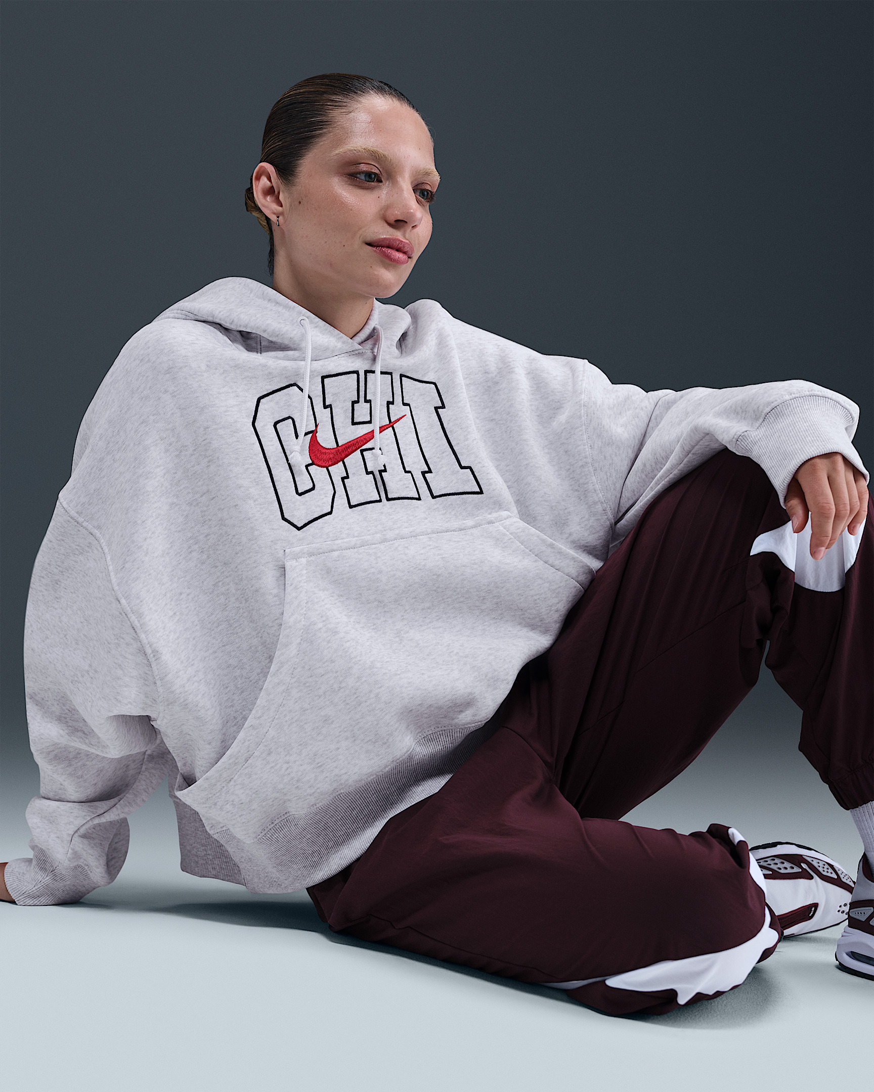 Nike Sportswear Phoenix Fleece Women's Oversized Hoodie - 3