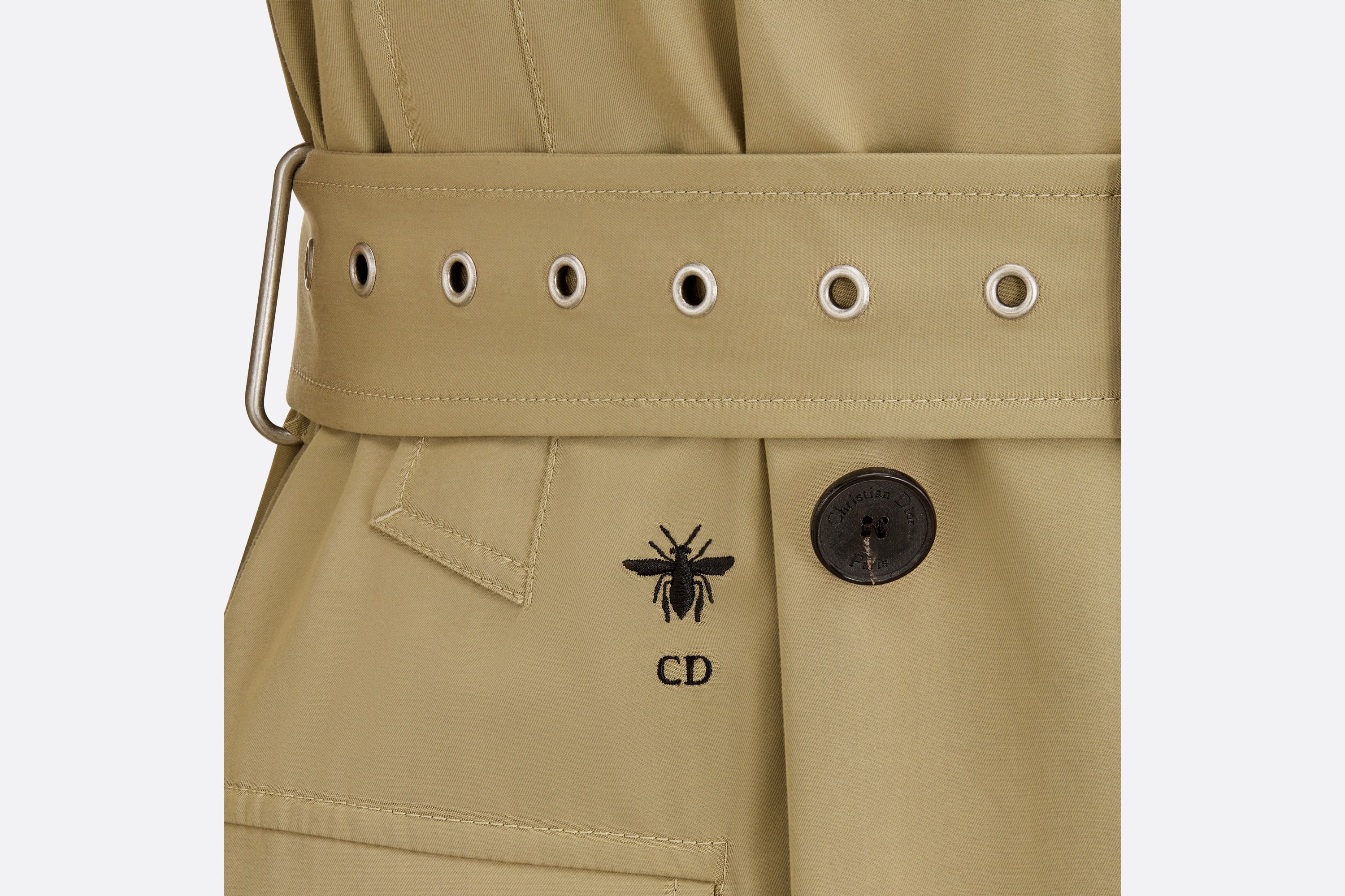 Trench Coat with Removable Macrocannage Vest - 3