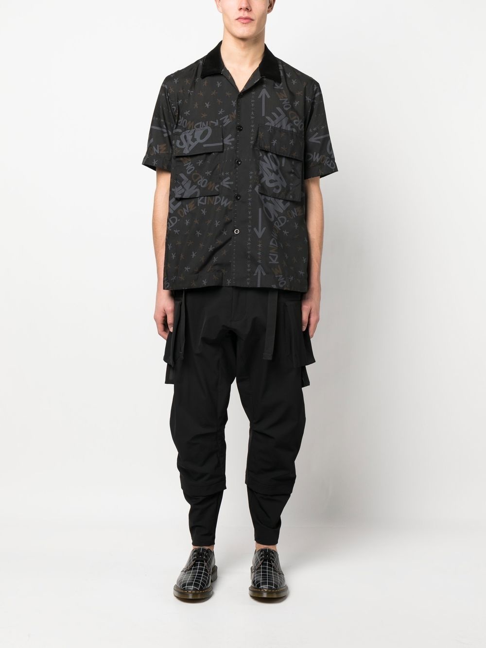 graphic-print short-sleeve shirt - 2