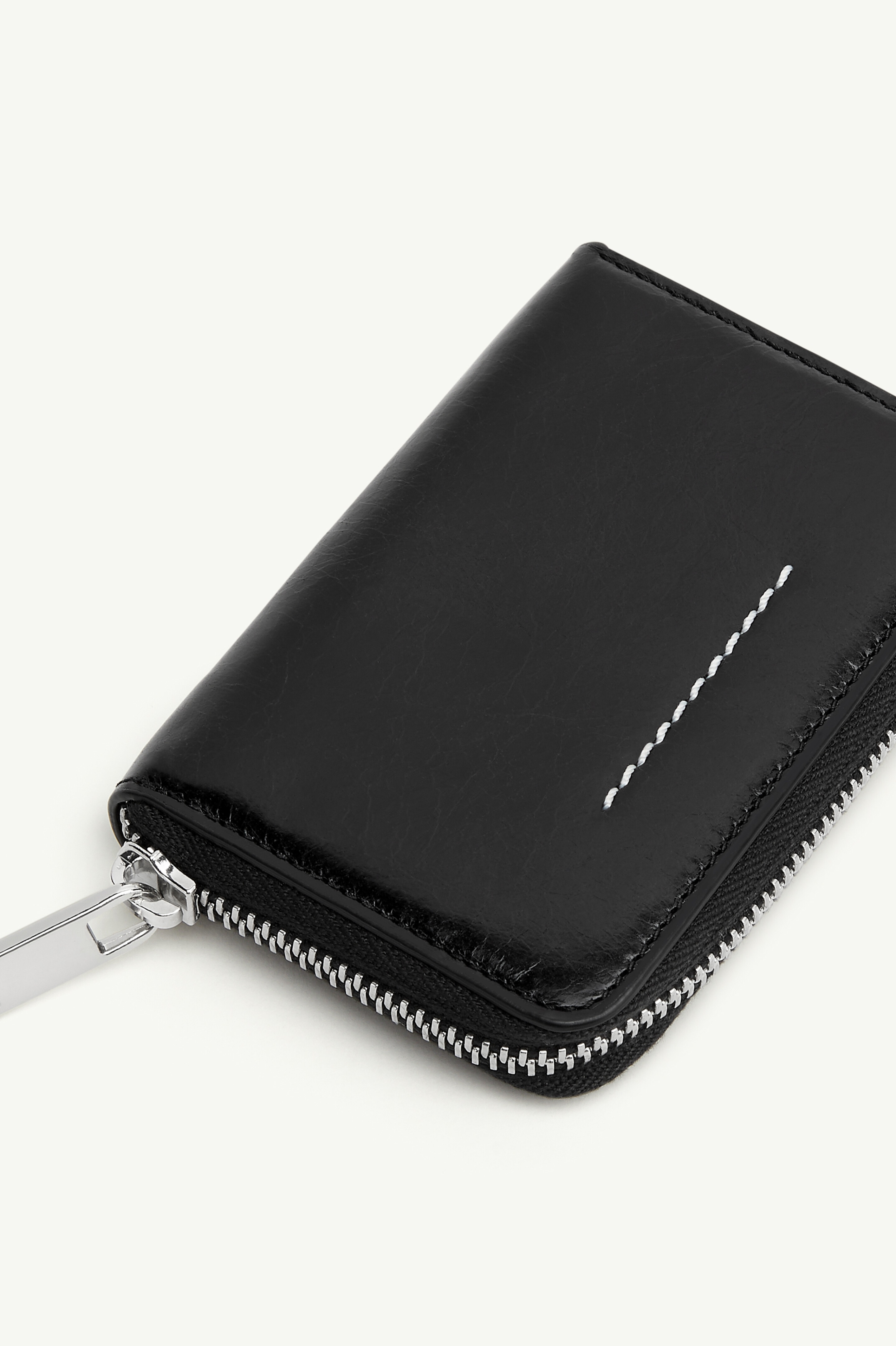 MM6 Maison Margiela Japanese 6 Zipped Wallet | REVERSIBLE