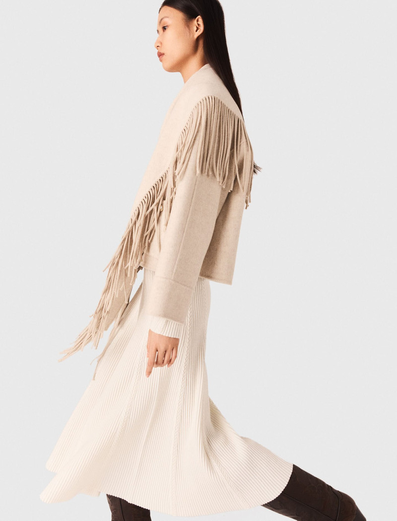 Cropped wool coat with removable scarf 3
