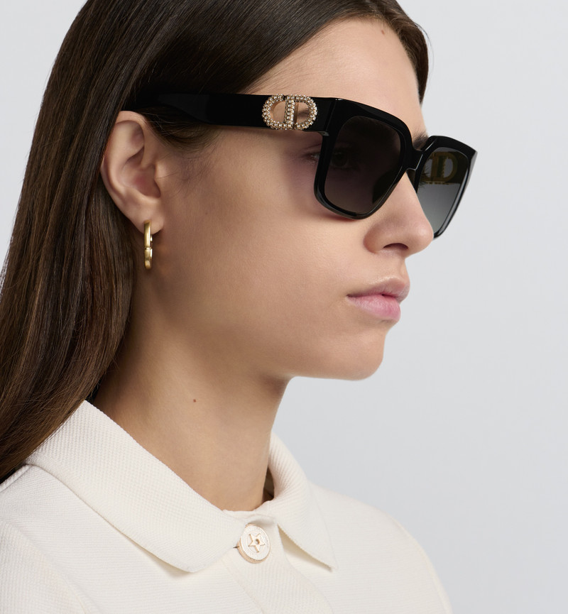 Dior 30Montaigne S11F outlook