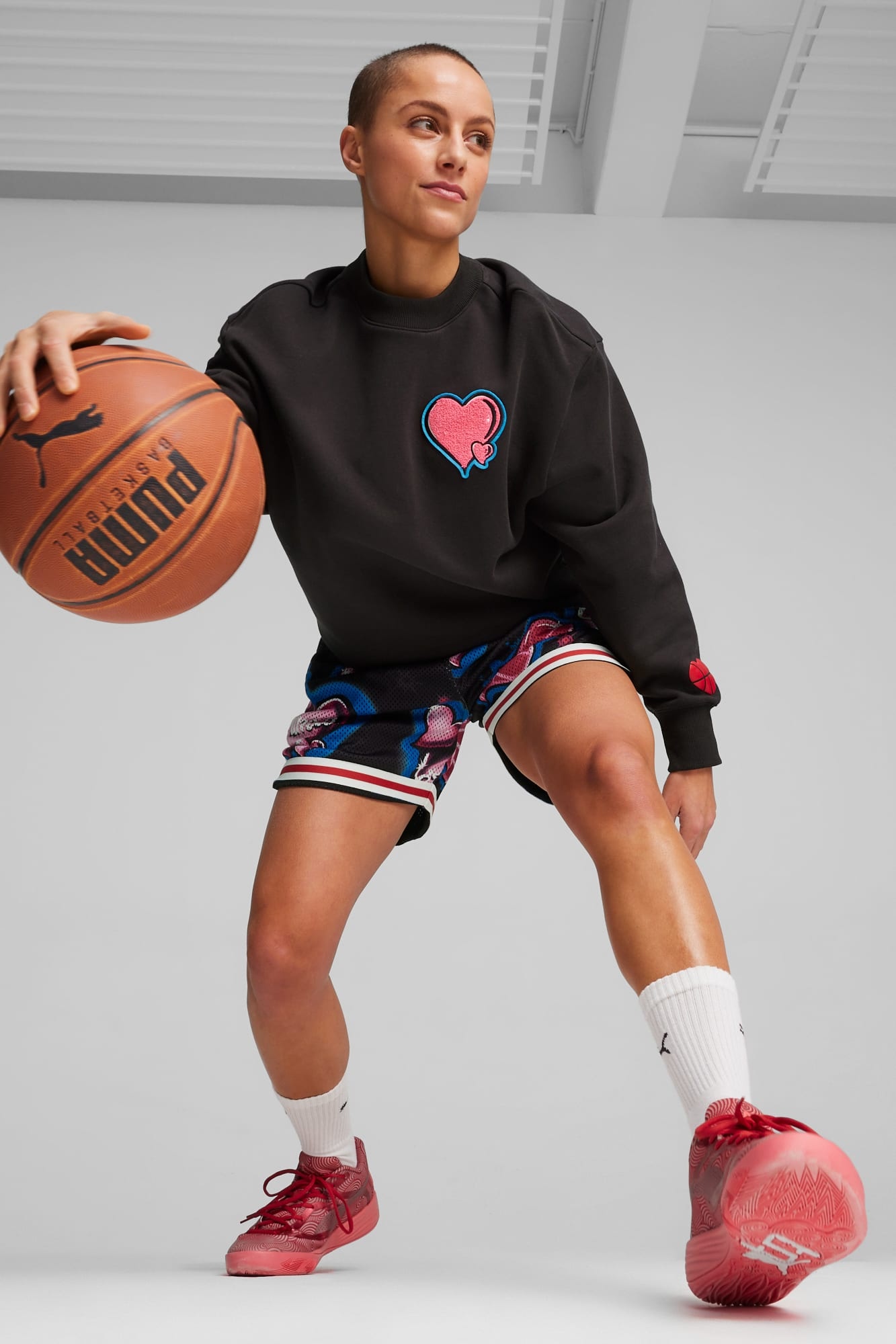 Game Love Women's Basketball Shorts - 4