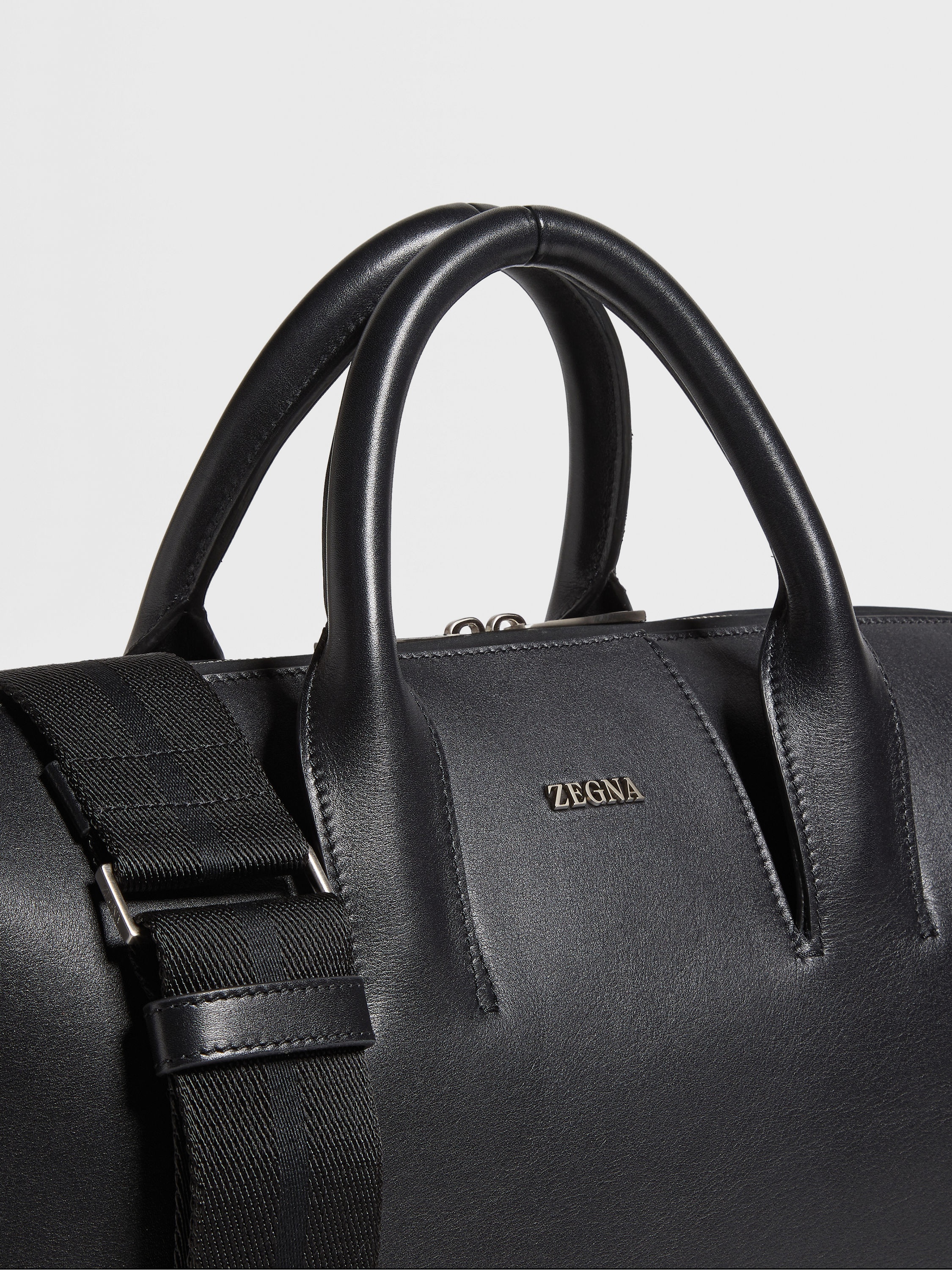 BLACK LEATHER BUSINESS BAG - 5