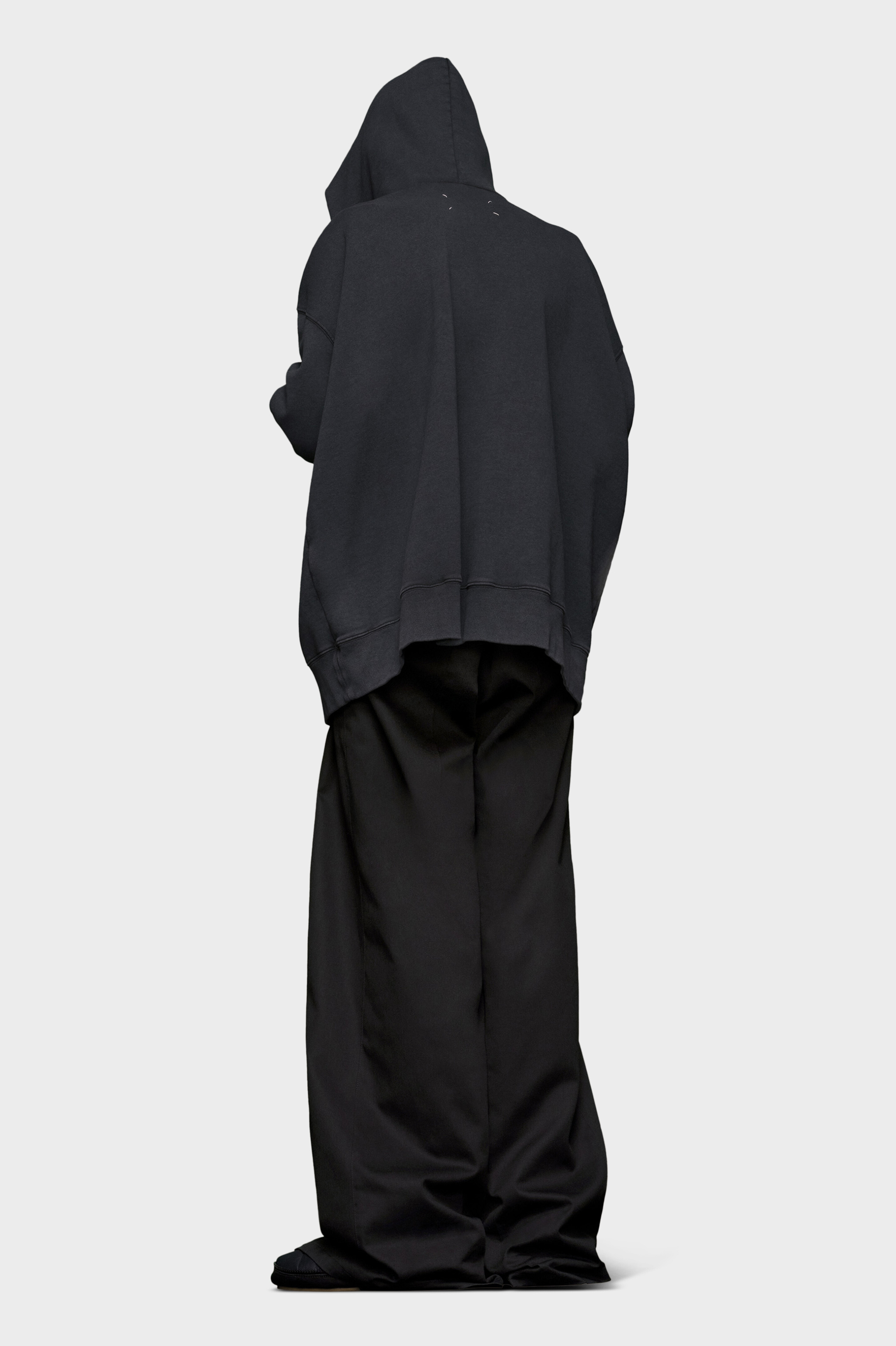 Reverse logo hooded sweatshirt - 4