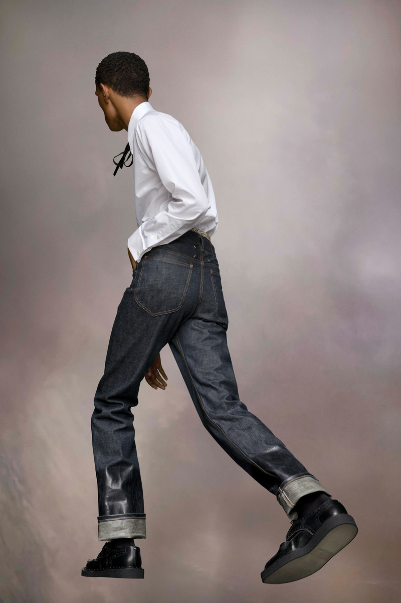 定価15万　Maison Margiela Turn-Up Jeans Maison Margiela Lacquered Turn-Up Jeans In Blue - 40% Off