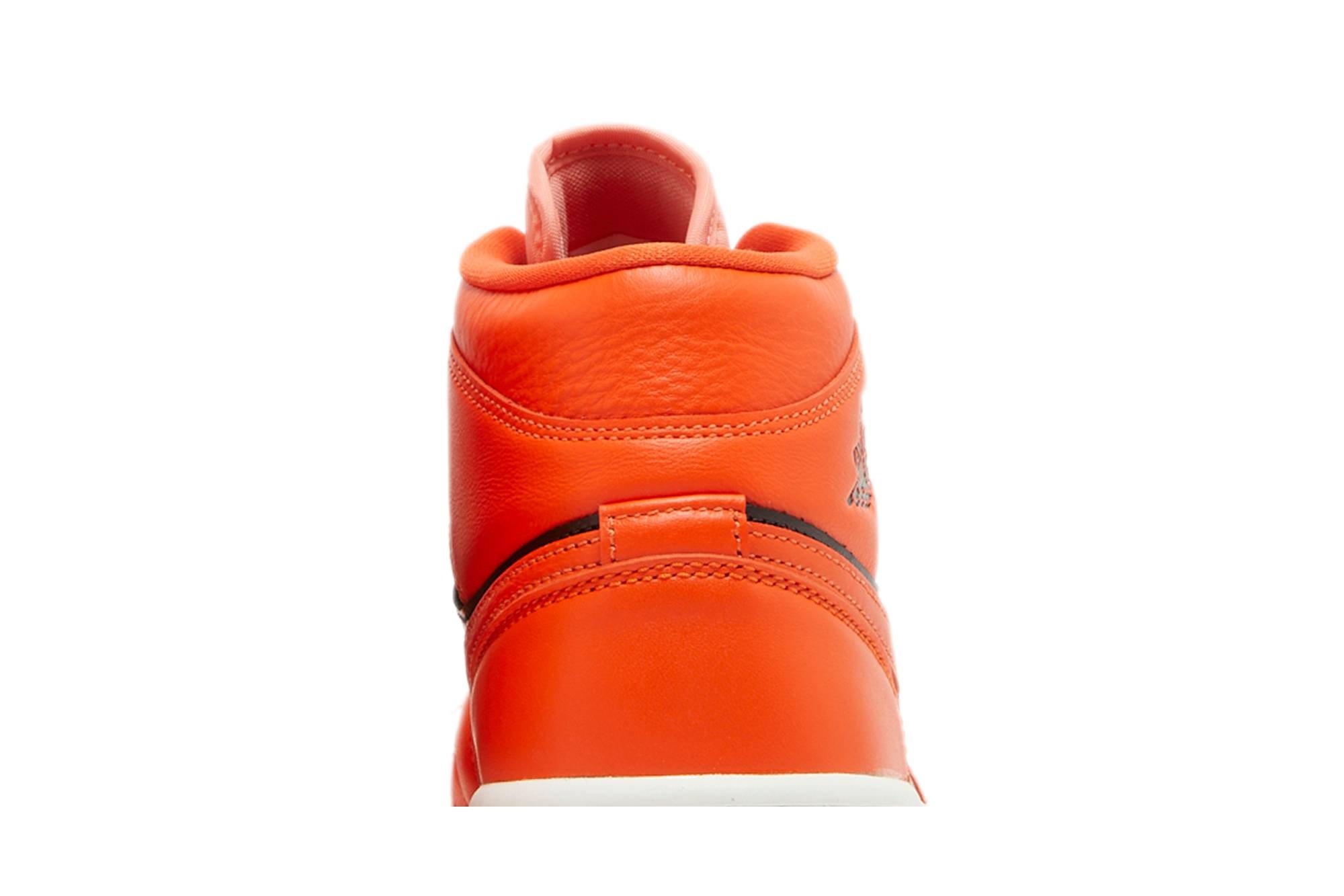 Wmns Air Jordan 1 Mid SE 'Rush Orange' - 7