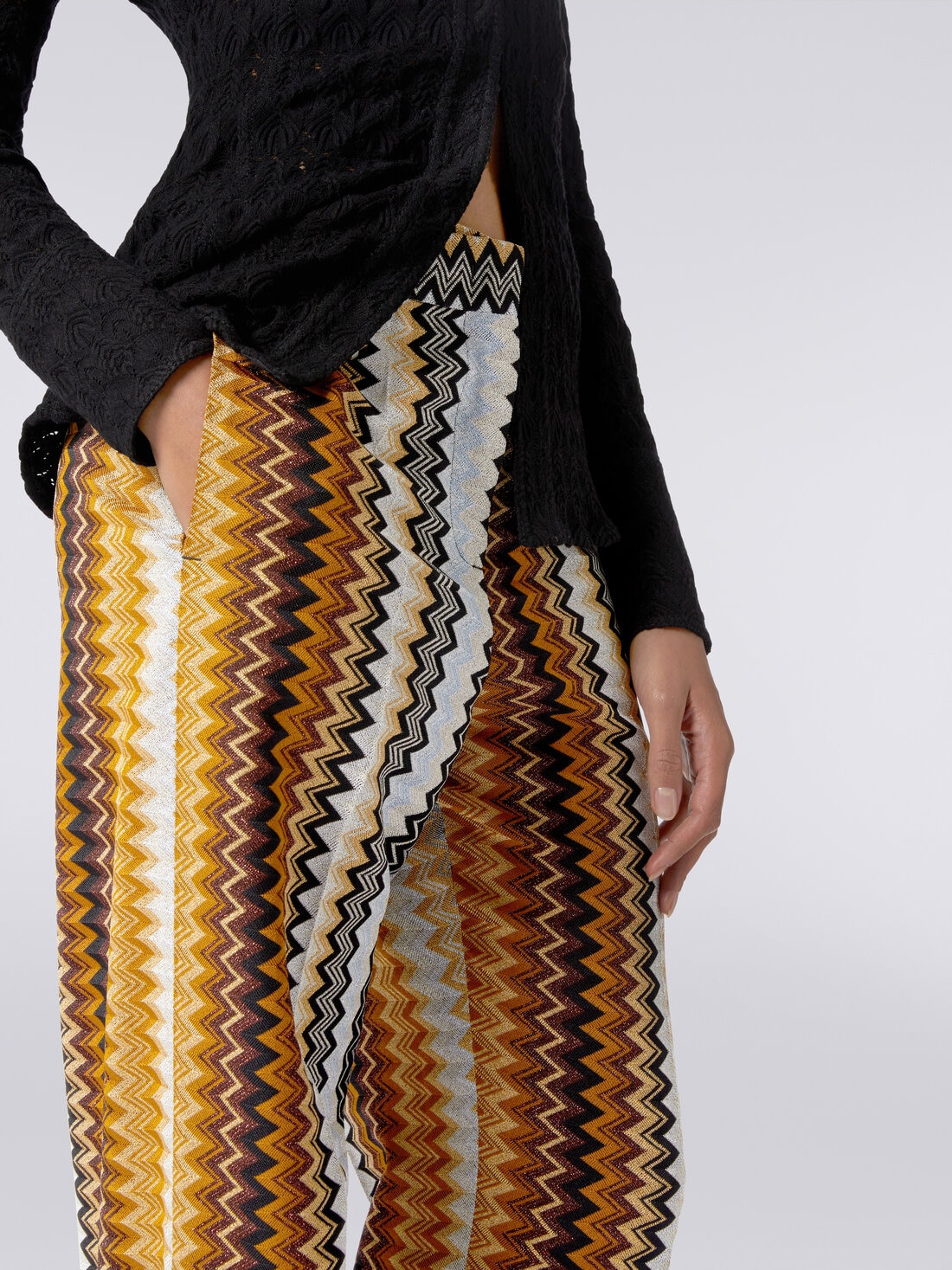 Straight zigzag viscose trousers with lurex - 5