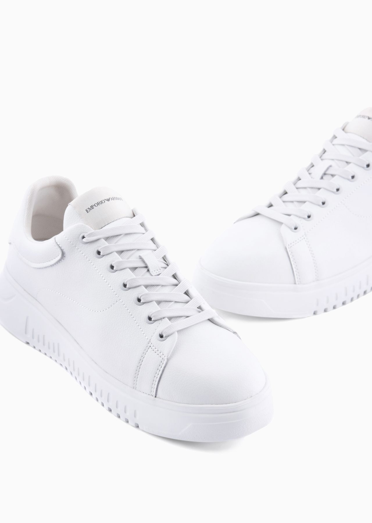 Tumbled-leather sneakers with oversized soles - 4