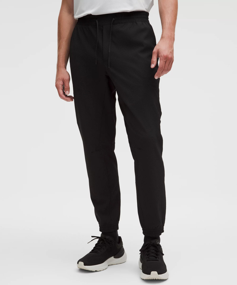 lululemon License to Train Textured Jogger *Regular outlook