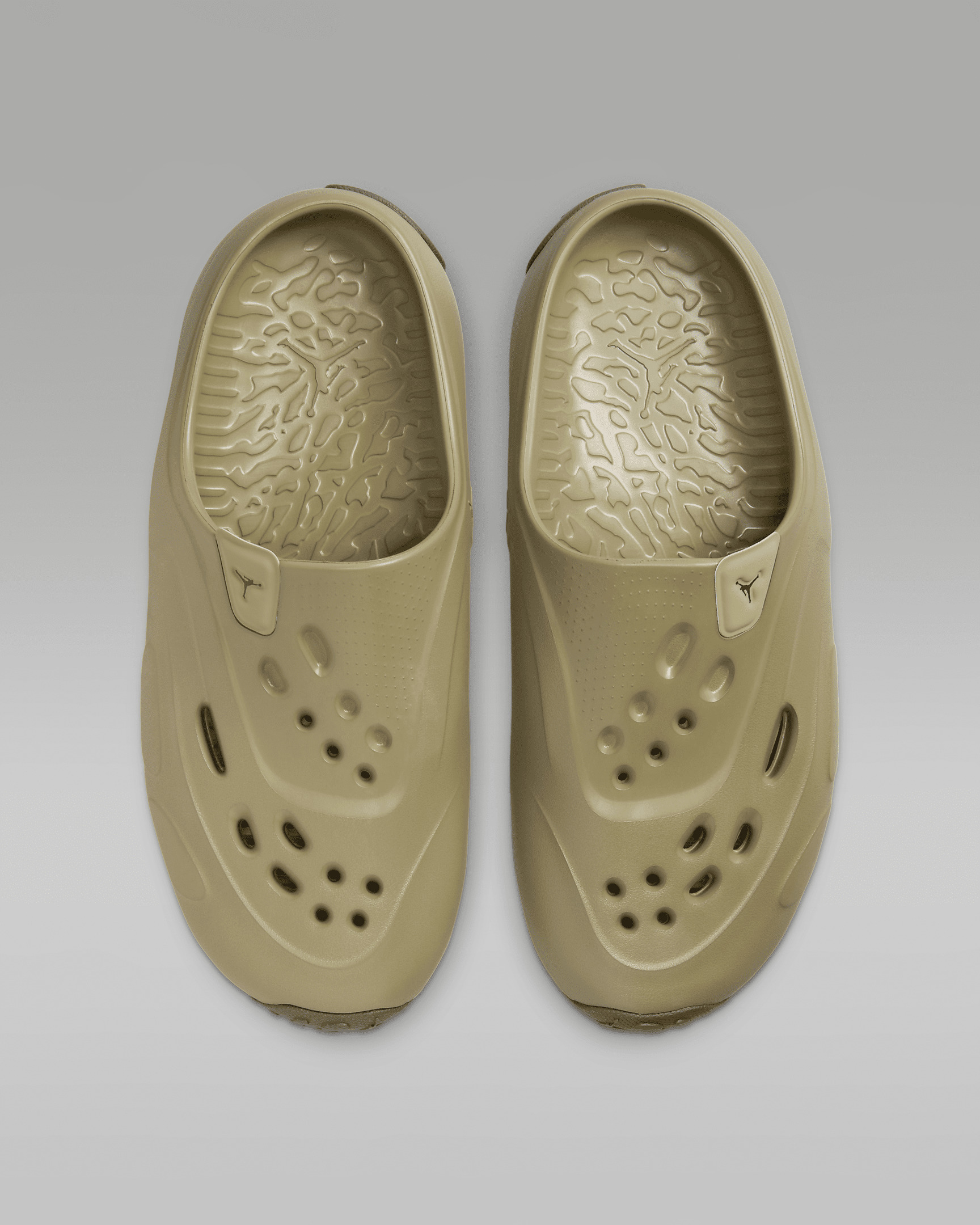 Jordan Roam Slides - 4