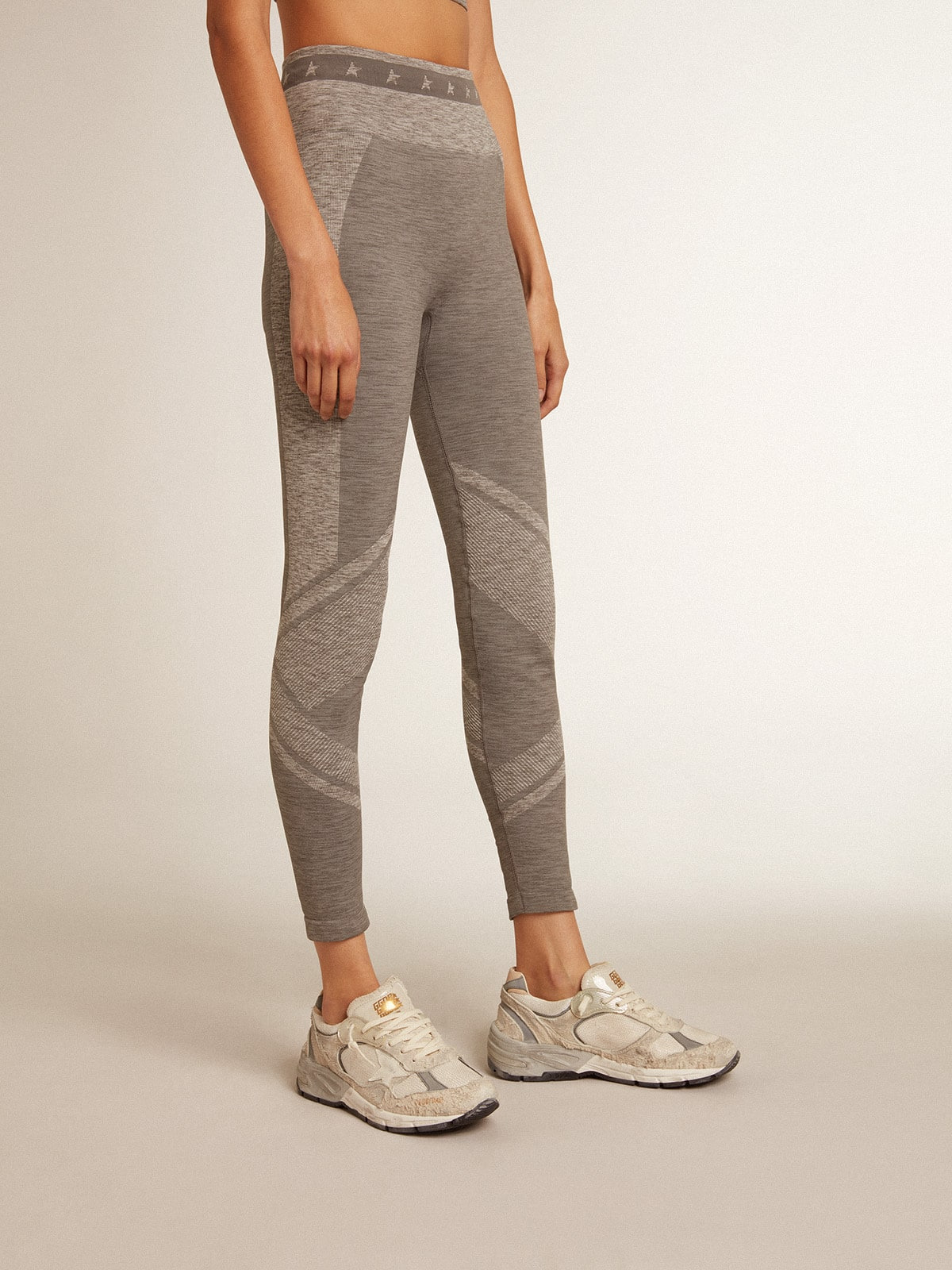 Women’s gray melange leggings with mixed stitching - 2